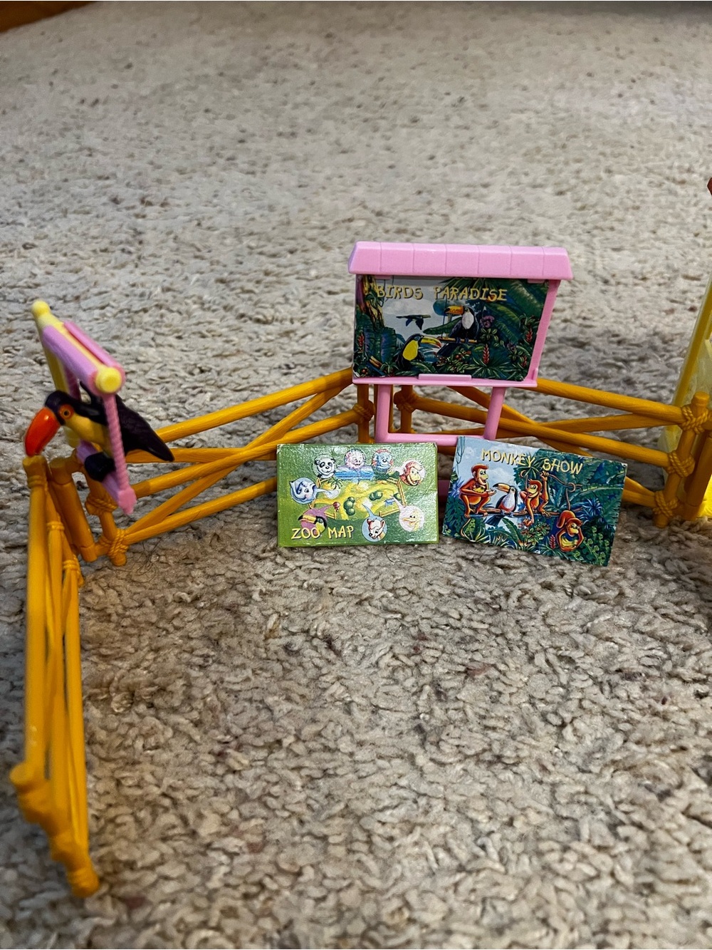 Barbie Kelly Petting Zoo Playset Vintage Discontinued Set - Picture 4 of 4